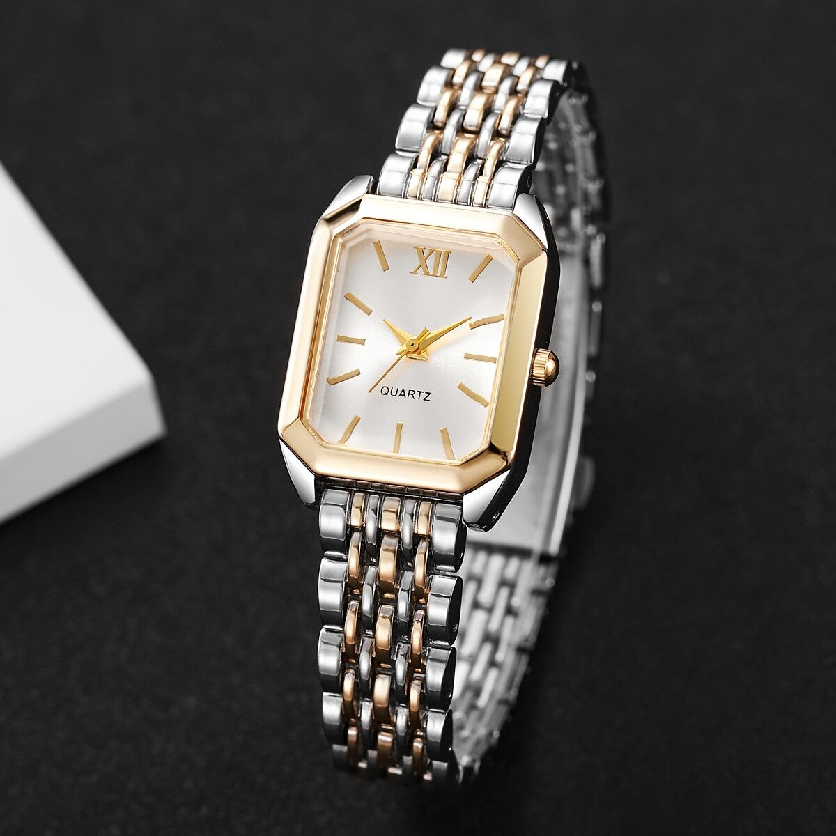 Relógio Feminino Dourado — detalhe 4 das peças do conjunto