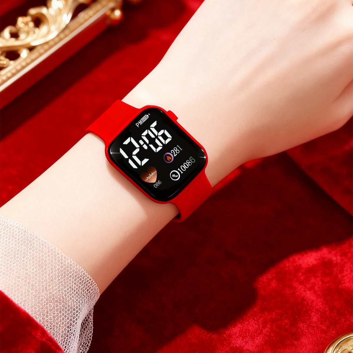 Relógio Feminino Vermelho Strass — detalhe 4 das peças do conjunto