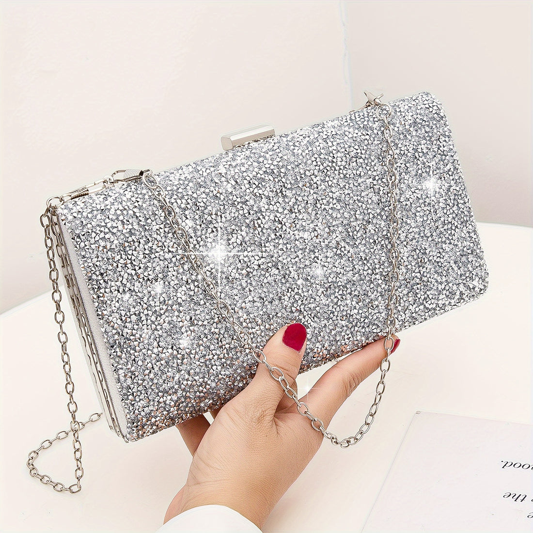 Bolsa Feminina Prateada — detalhe 3 das peças do conjunto