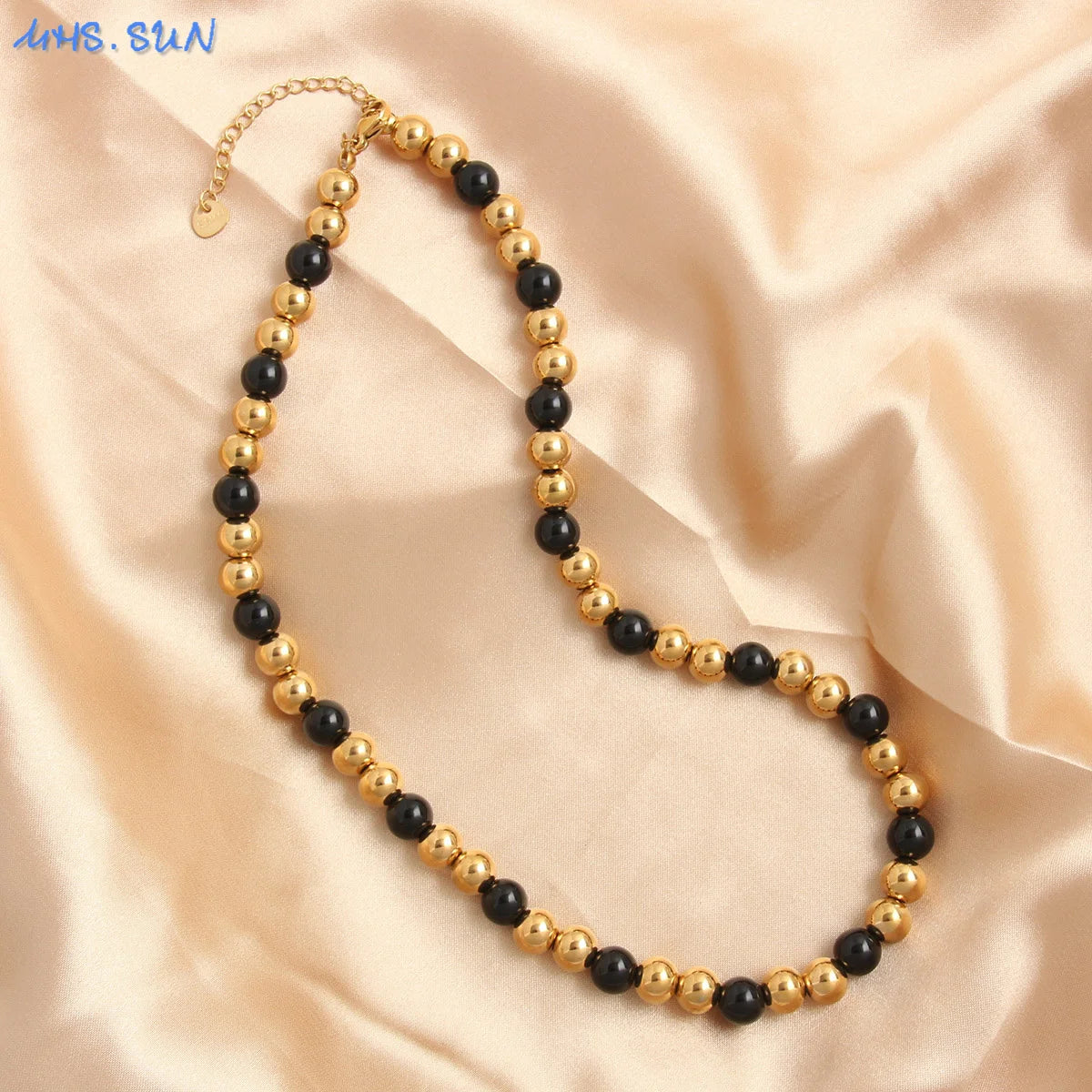 Colar de Pérolas Dourado 4/6/8/10 mm – Elegância Clássica para o Dia a Dia e Festas