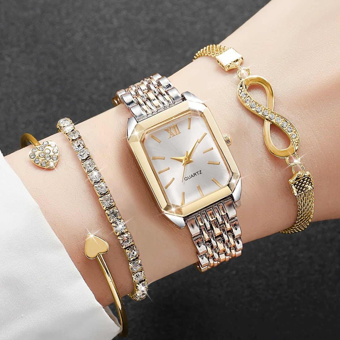Relógio Feminino Dourado — detalhe 1 das peças do conjunto