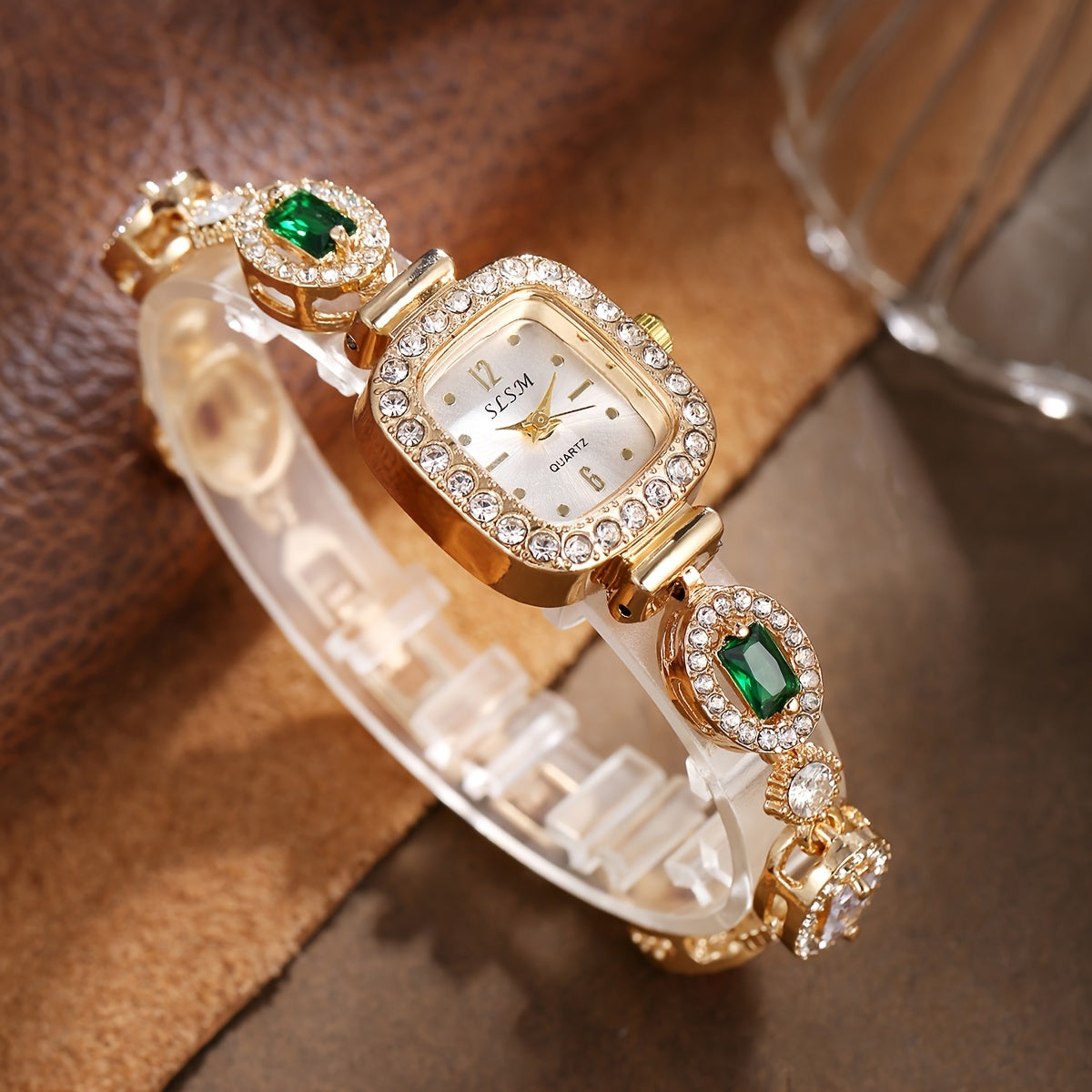 Relógio Feminino Verde Quartzo — detalhe 1 das peças do conjunto